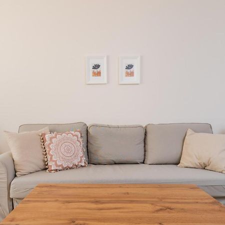 Homey 1-Bd Apartment 索菲亞 外观 照片